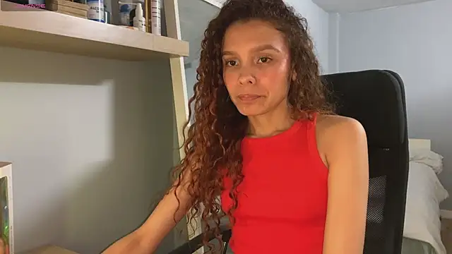 Sunshineegirll online show from December 18, 2025, 6:45 pm