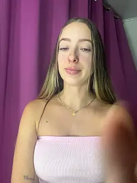 Oriana Rouse online show from April 20, 2026, 3:53 am