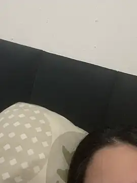 Snapshot of pudizinhaa_ chatting on February 11, 2026, 6:13 am pudizinhaa online show from February 11, 2026, 6:13 am