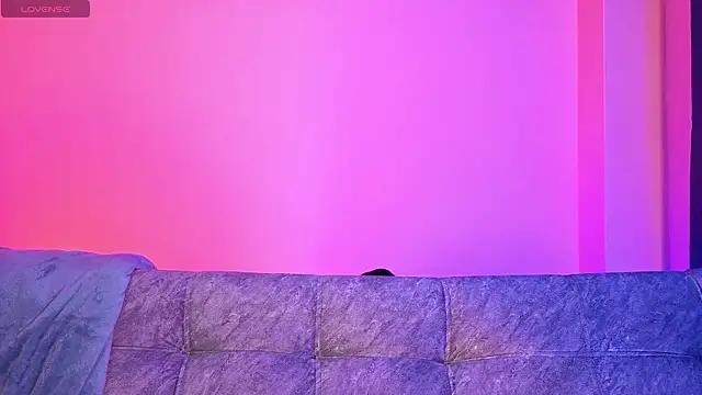 sharonbone online show from March 20, 2026, 4:57 am