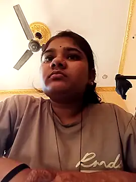 Snapshot of Big-figar chatting on December 18, 2025, 9:58 am Big-figar online show from December 18, 2025, 9:58 am