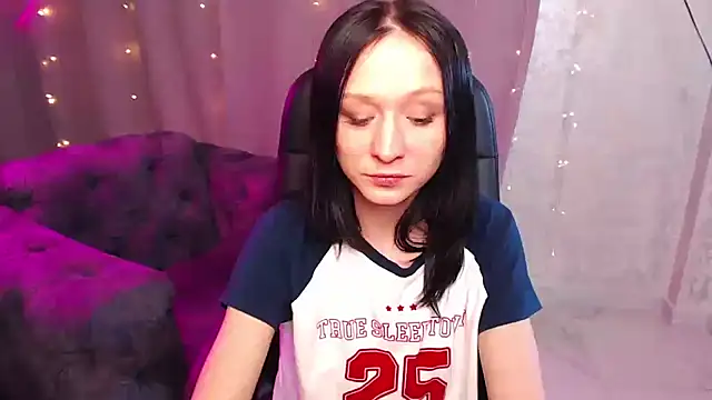 Snapshot of Monaa_monna chatting on February 3, 2026, 6:40 am Monaa monna online show from February 3, 2026, 6:40 am