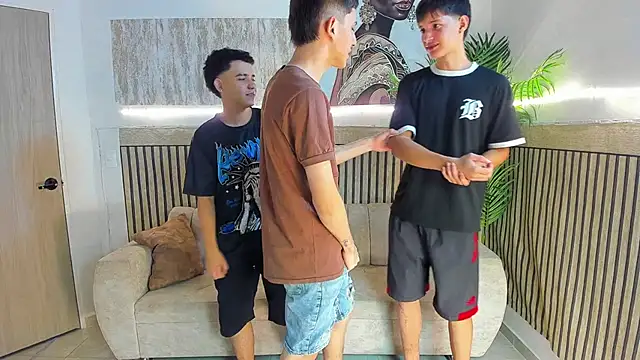 Just4life242 online show from December 16, 2025, 6:17 am