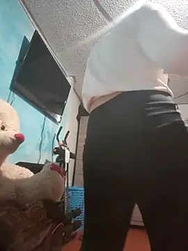 Krolaykate online show from March 6, 2026, 3:23 am