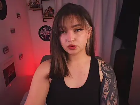 sara cuteeyes online show from April 3, 2026, 3:57 am