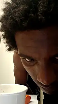 Teeskii  online show from December 17, 2025, 10:09 am