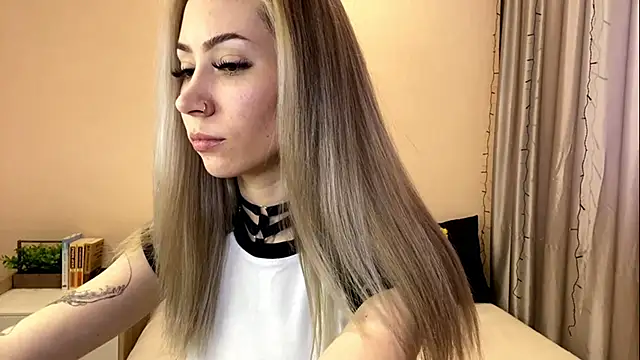 sun under skyy online show from January 10, 2026, 8:53 am