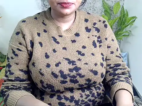 Snapshot of Goddess_cherry chatting on December 17, 2025, 12:21 pm Goddess cherry online show from December 17, 2025, 12:21 pm