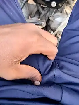 loki-king-143 online show from December 16, 2025, 9:02 am