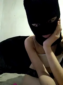 BabyFox69live online show from December 19, 2025, 1:24 pm