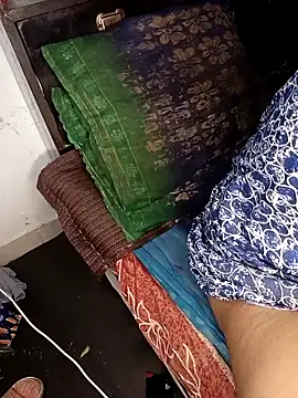 Snapshot of Desi_bhabhi299 chatting on December 22, 2025, 5:24 pm Desi bhabhi299 online show from December 22, 2025, 5:24 pm