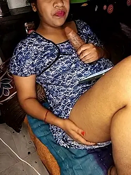 Snapshot of Desi_bhabhi299 chatting on December 16, 2025, 5:17 pm Desi bhabhi299 online show from December 16, 2025, 5:17 pm