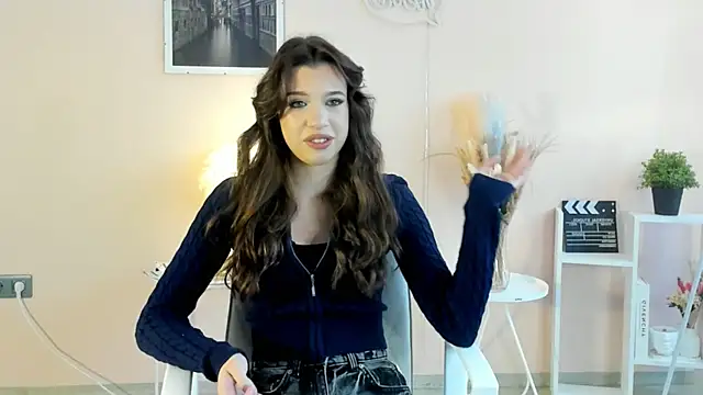 SherronRegler online show from December 21, 2025, 6:15 am