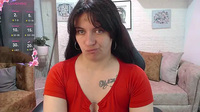 amanda rousee online show from March 3, 2026, 3:24 am