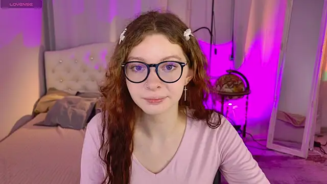 Snapshot of My_Mary_Jane chatting on December 21, 2025, 12:51 pm My Mary Jane online show from December 21, 2025, 12:51 pm