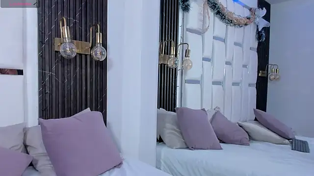 cata flame online show from December 20, 2025, 1:58 pm