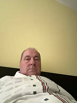 Snapshot of csikar chatting on May 11, 2026, 4:47 am csikar online show from May 11, 2026, 4:47 am