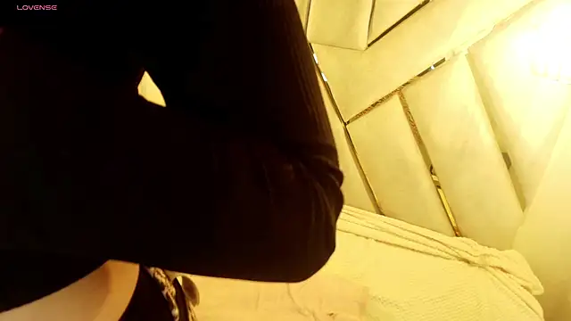 Snapshot of Lovely-martina chatting on January 12, 2026, 7:31 pm Lovely-martina online show from January 12, 2026, 7:31 pm