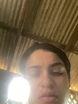 Maduzinha ofc online show from December 16, 2025, 1:37 pm