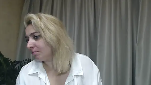 sweetpussy13 online show from September 17, 2025, 5:31 am