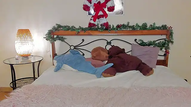 Snapshot of miya_soft chatting on January 13, 2026, 1:53 am miya soft online show from January 13, 2026, 1:53 am