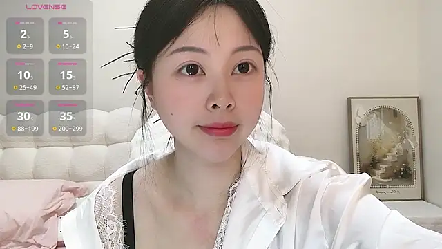 Anna-2005 online show from March 18, 2026, 5:43 am