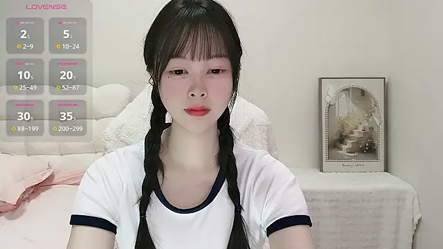 Anna-2005 online show from April 2, 2026, 5:25 am