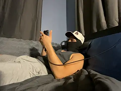 Snapshot of Playboy-Ever chatting on July 16, 2026, 4:53 am Playboy-Ever online show from July 16, 2026, 4:53 am