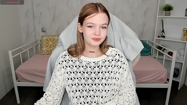 Snapshot of KianaVision chatting on January 19, 2026, 5:33 am KianaVision online show from January 19, 2026, 5:33 am