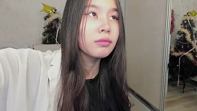 Snapshot of amiya_cute chatting on December 22, 2025, 12:27 pm amiya cute online show from December 22, 2025, 12:27 pm