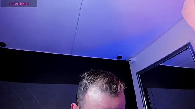 Snapshot of arcangel_harris chatting on February 3, 2026, 11:48 am arcangel harris online show from February 3, 2026, 11:48 am