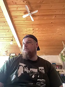 Snapshot of YoursxTruly chatting on February 27, 2026, 10:48 am YoursxTruly online show from February 27, 2026, 10:48 am