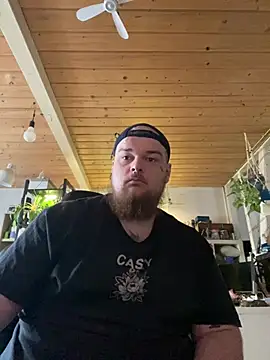 Snapshot of YoursxTruly chatting on January 12, 2026, 9:05 am YoursxTruly online show from January 12, 2026, 9:05 am