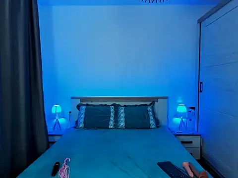 MistressKarla1 online show from December 15, 2025, 9:20 pm