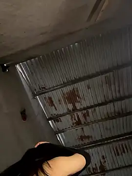 leo-kitty online show from January 10, 2026, 3:13 am