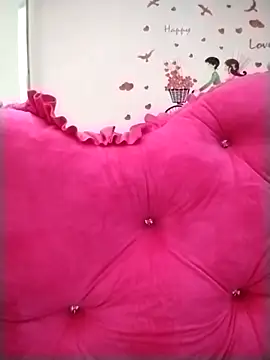 Lisa2k1 online show from December 16, 2025, 1:21 am