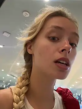 SunnyShiney online show from March 22, 2026, 11:23 am