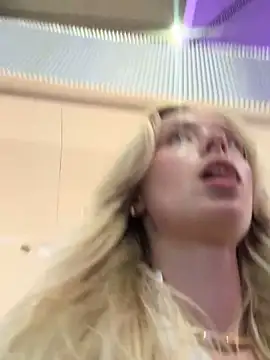 SunnyShiney online show from March 21, 2026, 10:52 am