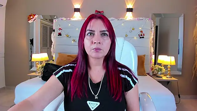 Snapshot of maturexxx_ chatting on November 27, 2025, 7:36 pm maturexxx online show from November 27, 2025, 7:36 pm