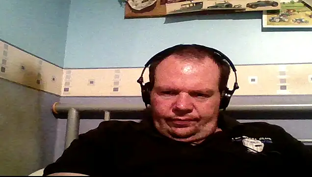 Snapshot of mrhardcock12 chatting on February 7, 2026, 9:45 pm mrhardcock12 online show from February 7, 2026, 9:45 pm
