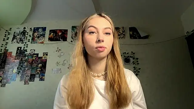 Snapshot of JanelBray chatting on December 17, 2025, 11:15 am JanelBray online show from December 17, 2025, 11:15 am