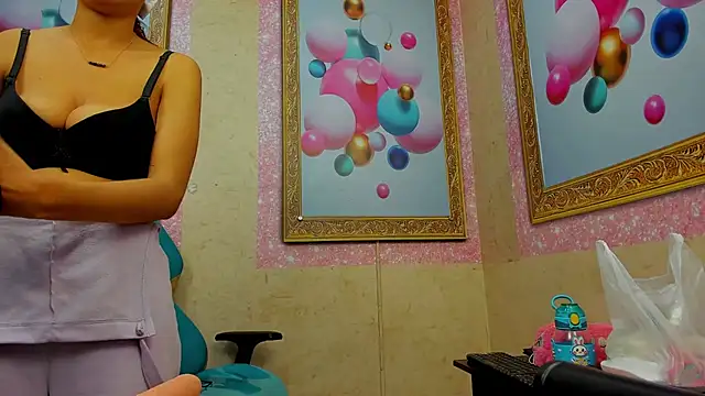 Jadde Greyy  online show from February 26, 2026, 2:44 am