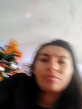 Snapshot of Afrodita2035 chatting on December 18, 2025, 6:45 pm Afrodita2035 online show from December 18, 2025, 6:45 pm