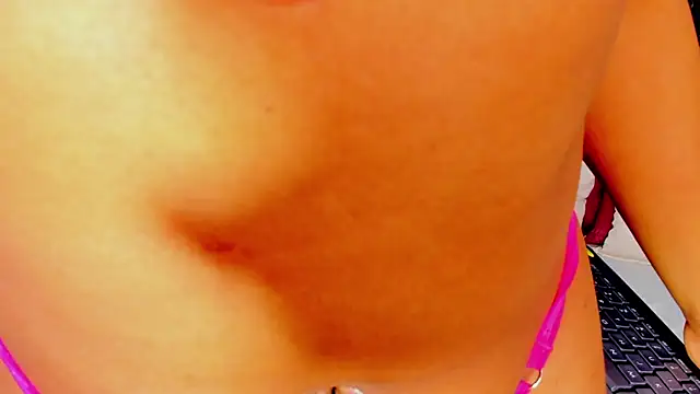 keyla knowles online show from February 6, 2026, 9:44 pm