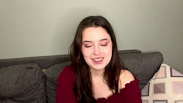 Freya land online show from March 7, 2026, 6:13 pm