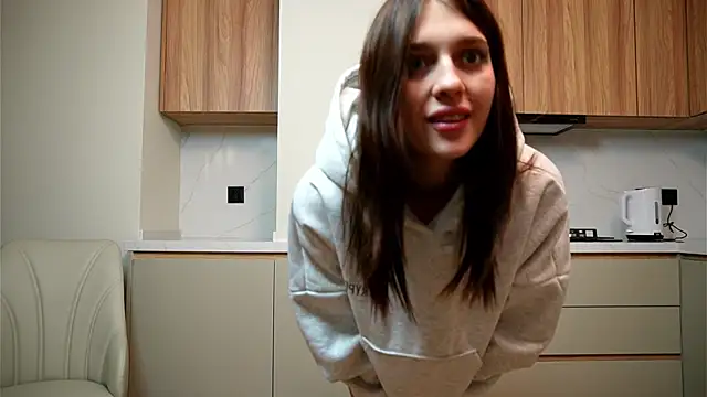 staceyblaine  online show from December 14, 2025, 8:47 pm