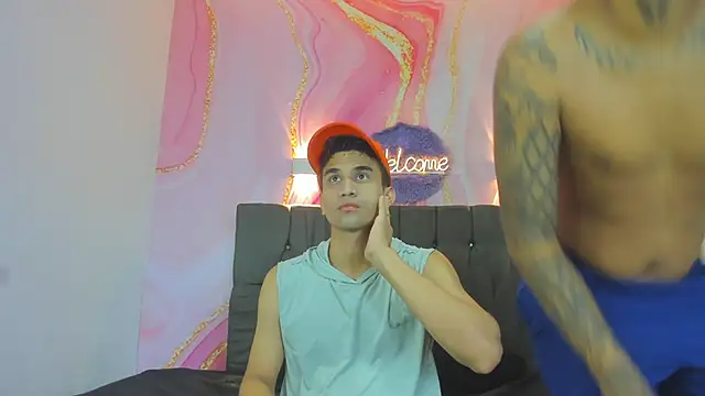 Snapshot of Hot_Boys_69 chatting on December 18, 2025, 11:47 am Hot Boys 69 online show from December 18, 2025, 11:47 am