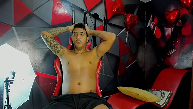 Snapshot of Hot_Boys_69 chatting on February 22, 2026, 11:23 am Hot Boys 69 online show from February 22, 2026, 11:23 am