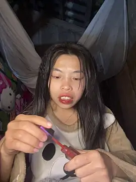 lux-su online show from February 8, 2026, 11:35 pm