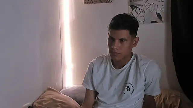 Apol0 69 online show from December 14, 2025, 7:41 pm